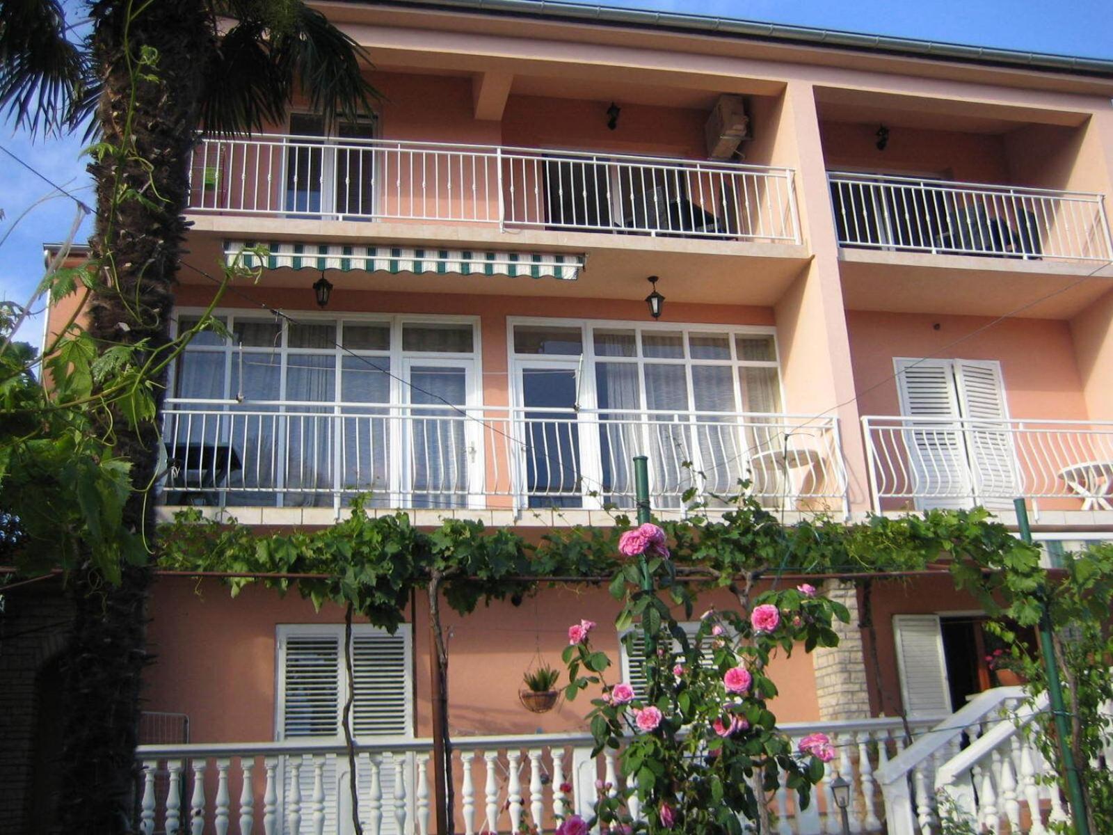 Apartments Renato Sveti Filip i Jakov Ngoại thất bức ảnh